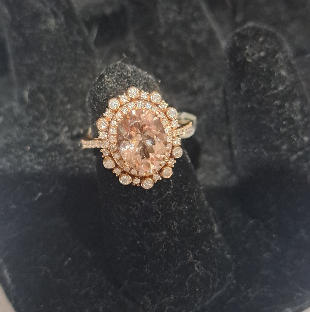 Morganite Diamond Ring - image 4